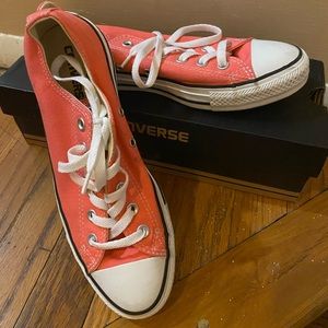 Peach converse